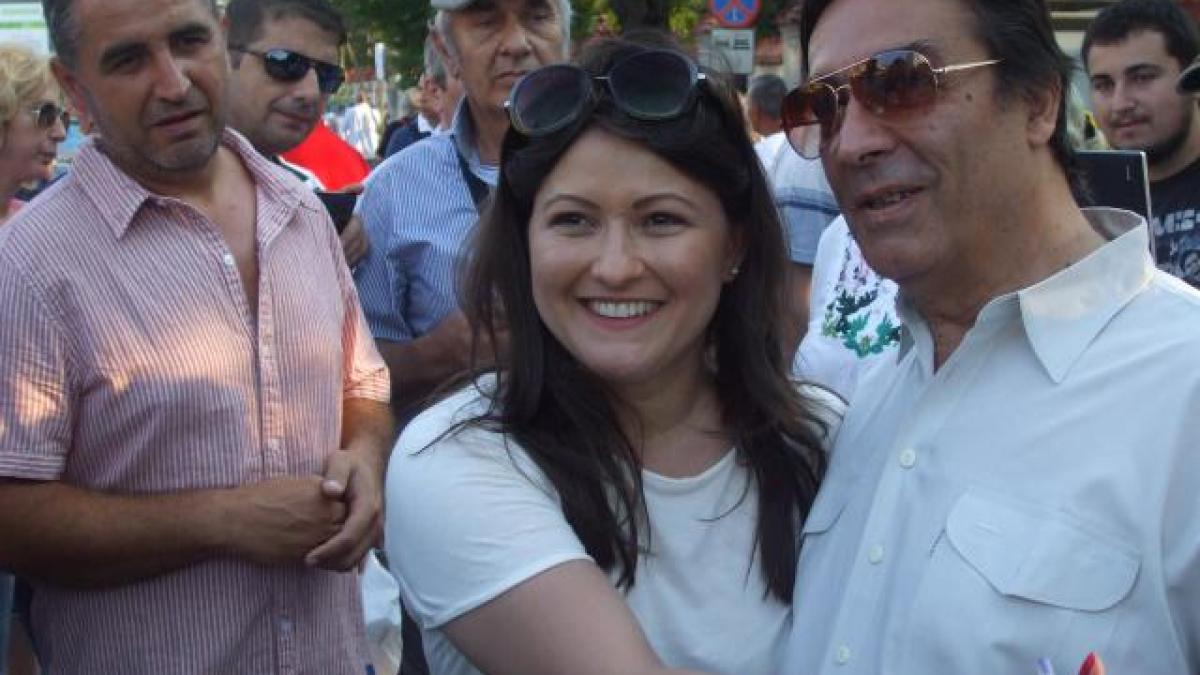 2007_01_01_01_22_59_64092900