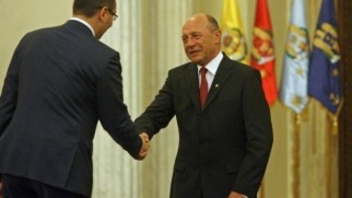 07_Basescu_RzV_9ee682c4a3