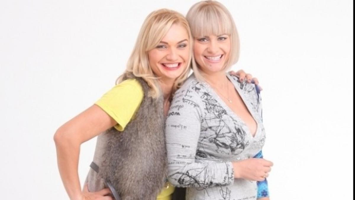 cristina_cioran_si_paula_chirila_prezinta_emisiunea_draga_mea_prietena_la_kanal_d_73667600_66909500