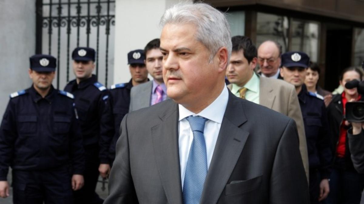 adrian_nastase_57431200