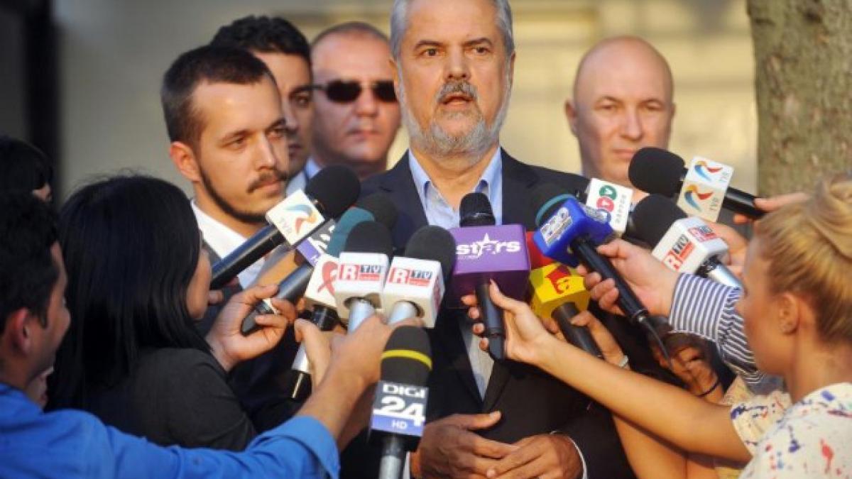 adrian_nastase_82201900