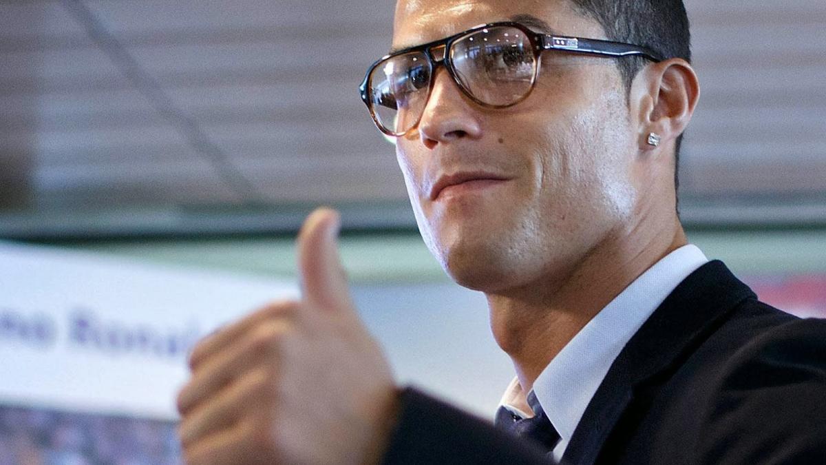 cristiano_ronaldo_2_06999800