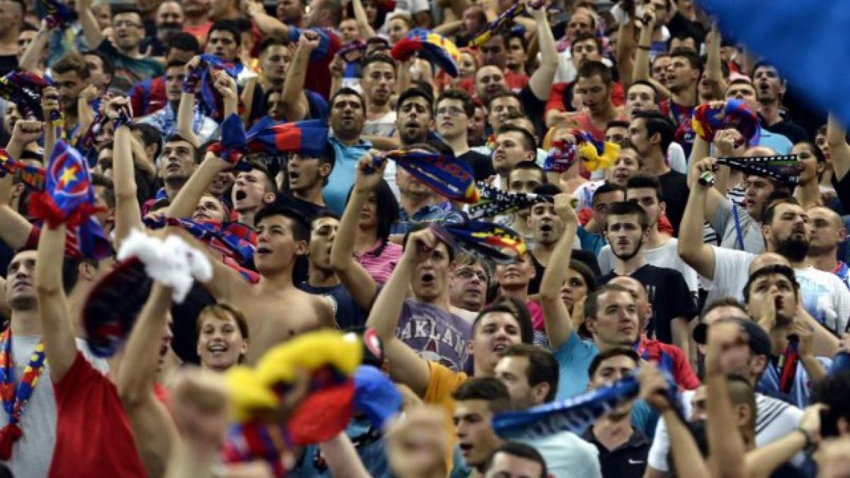 suporteri_steaua2_18196900