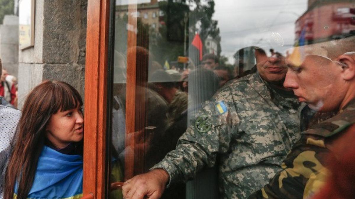 proteste_kp_67040100