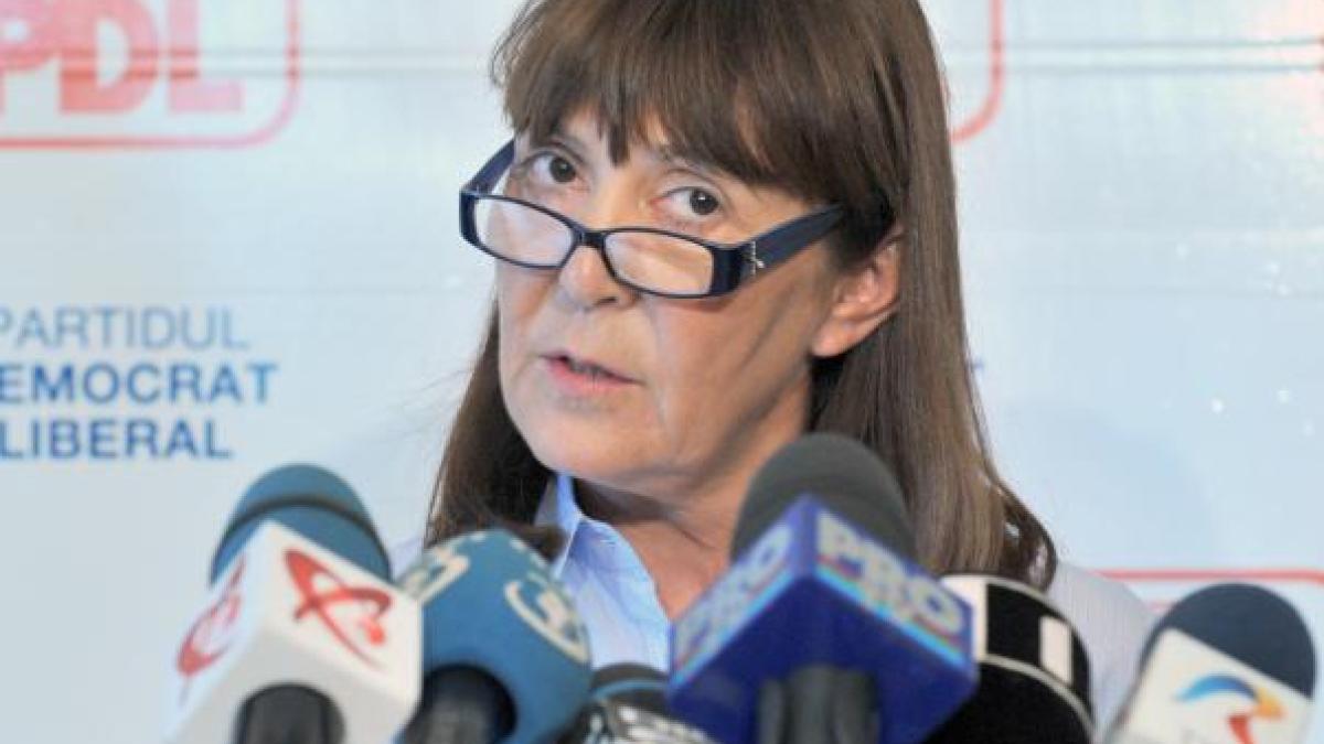 monica_macovei_98748700