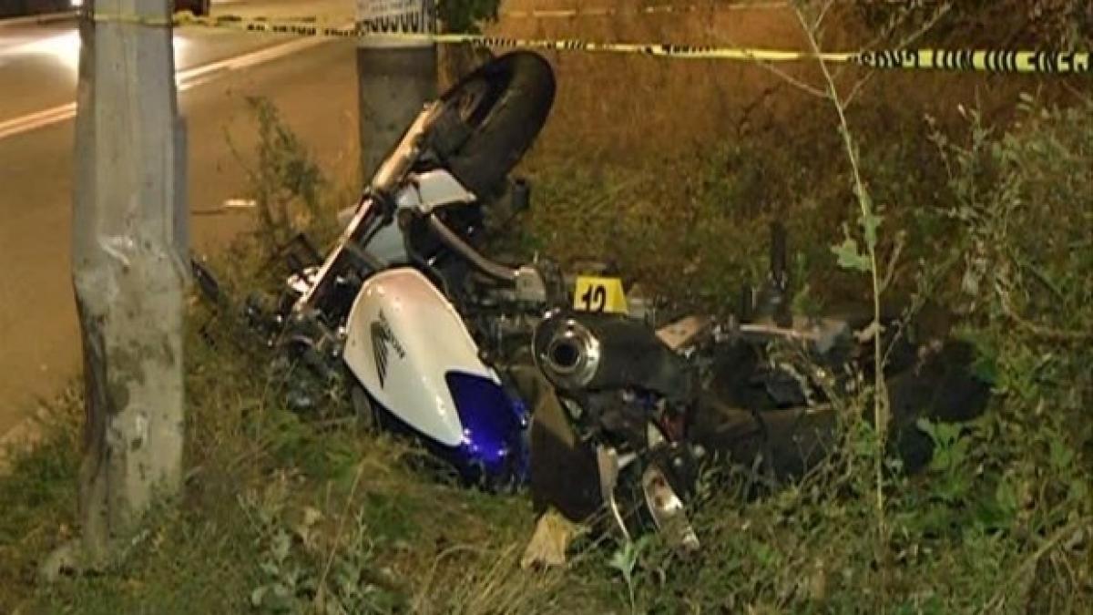 motocicleta_85897400