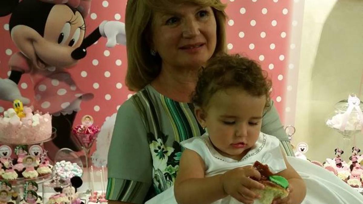 maria_basescu_anais_sofia_28267100