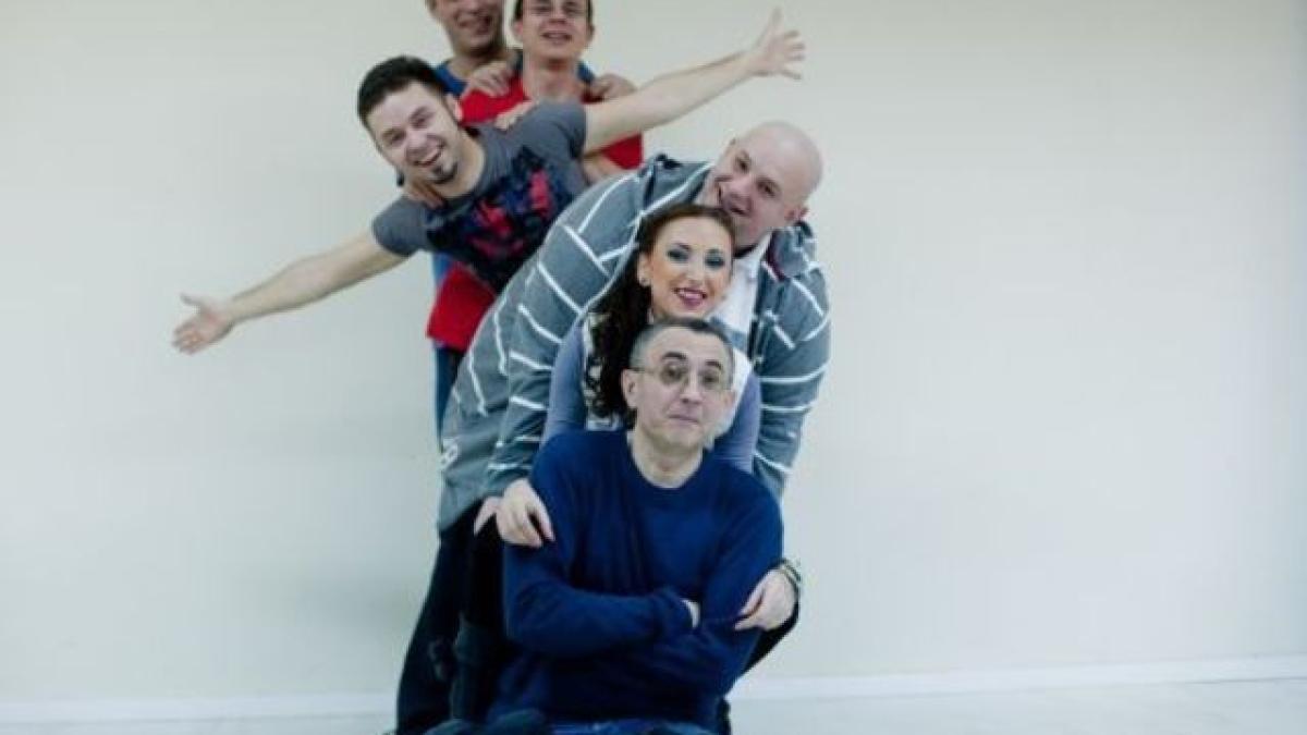 trupa_taxi_a_depasit_30_000_de_fani_pe_facebook_01166700