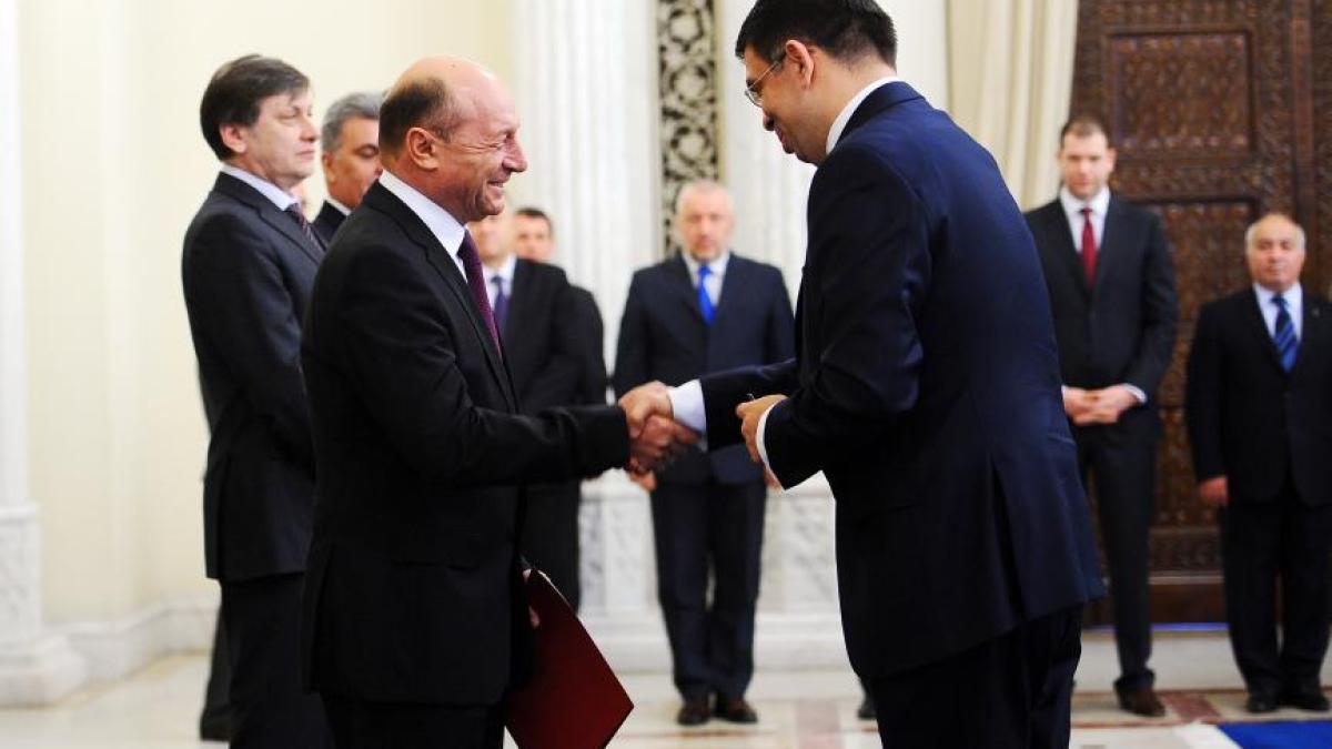 cazanciuc_basescu_08100900