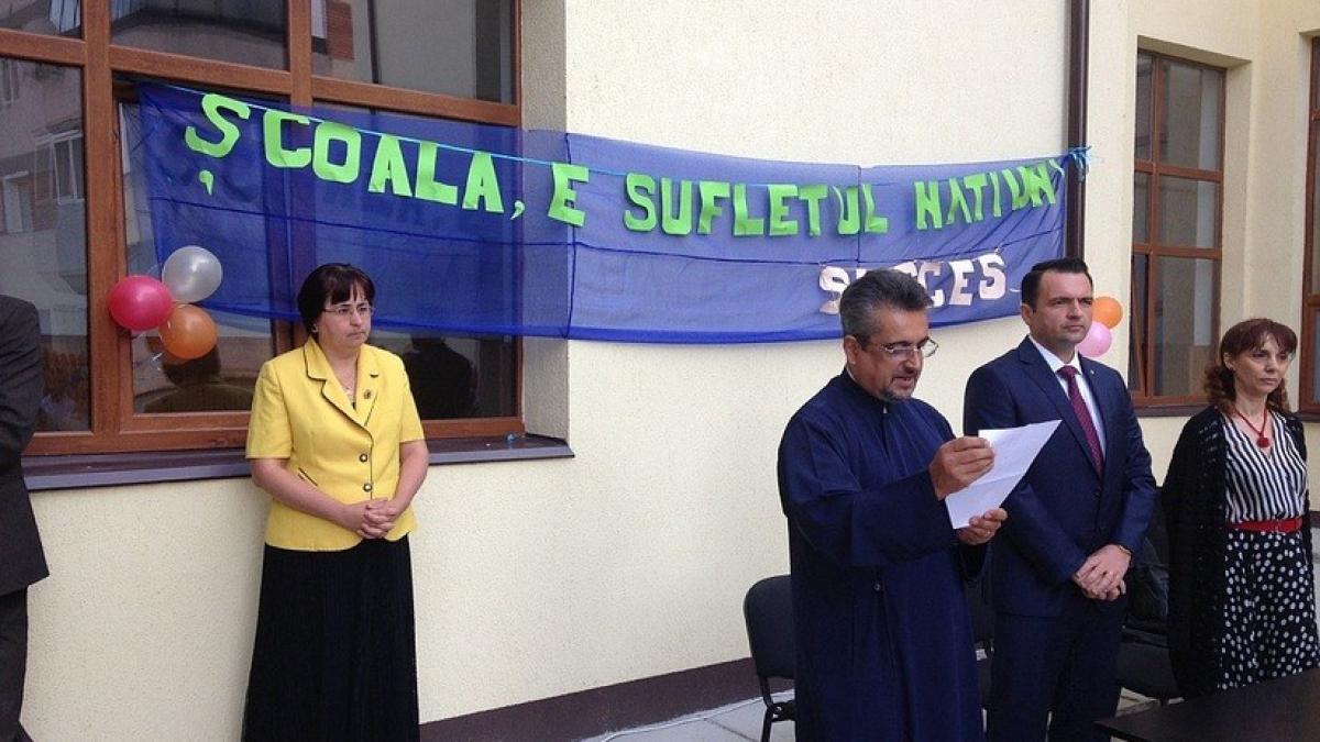 banner_scoala_e_sufletul_natiunii_39083000