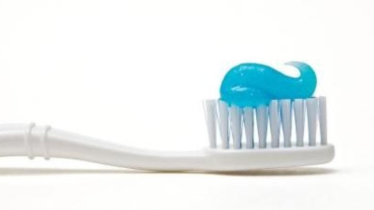 pasta_de_dinti_15908000