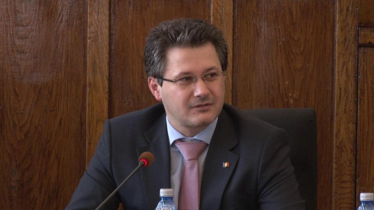 costoiu_mihnea_88749900