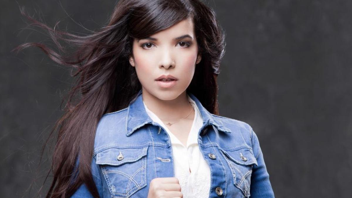 indila_11736800