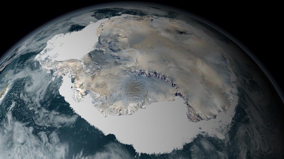 antarctica_din_spatiu_79103000