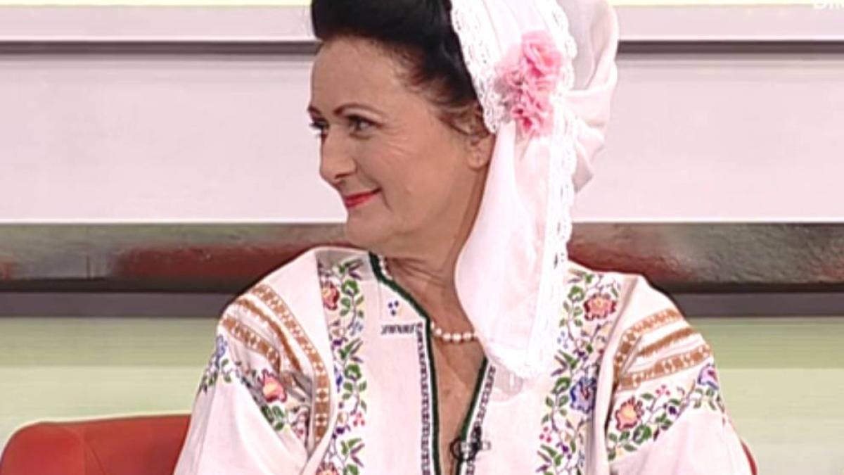 elena_milea_50892300