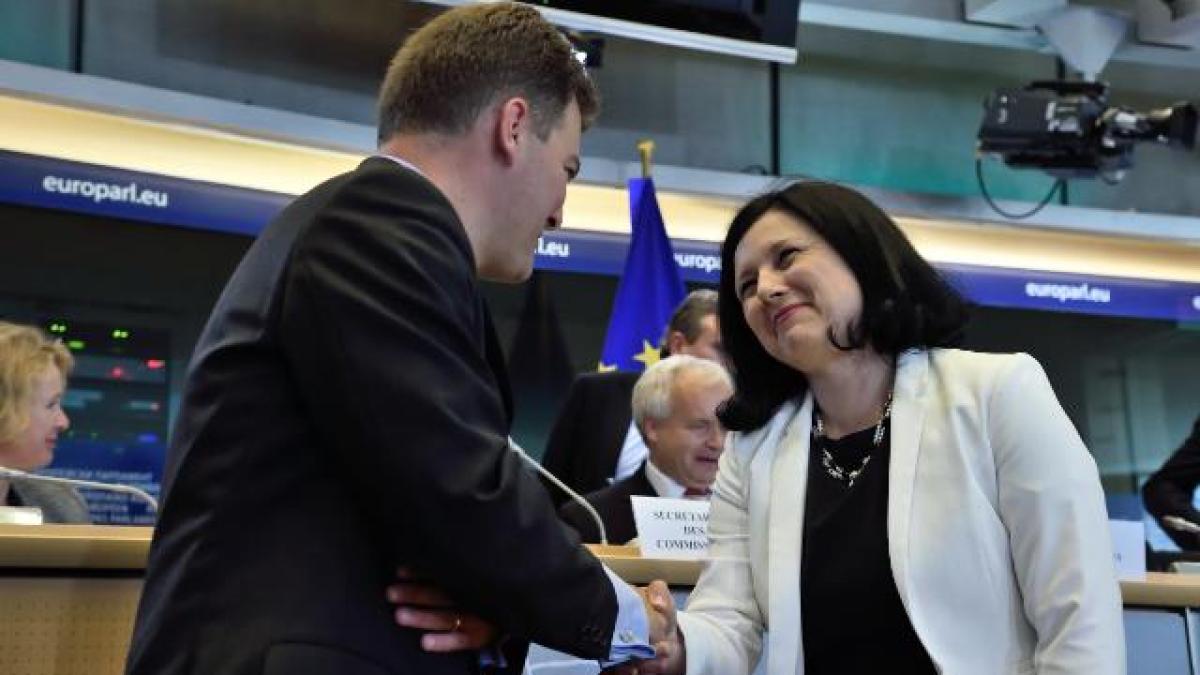 p026334000702_91694_50737100