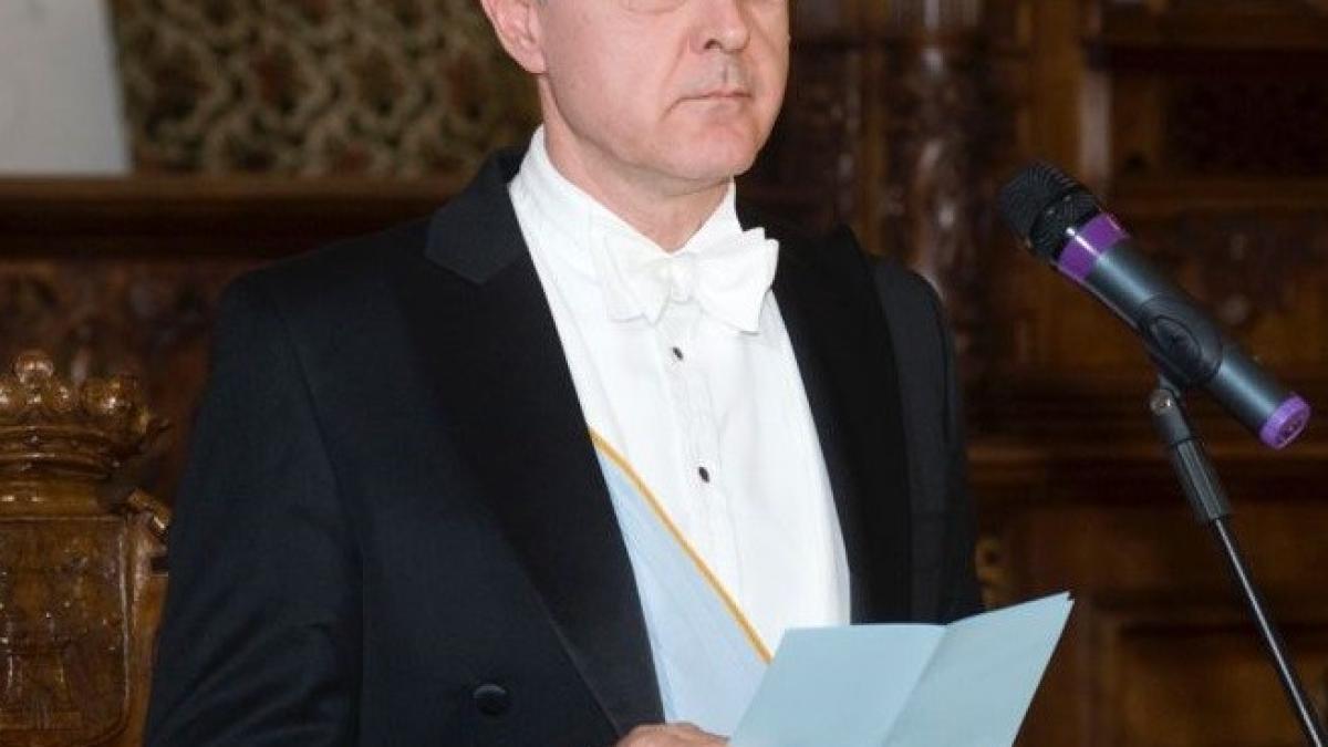 asr_principele_radu1_93031000