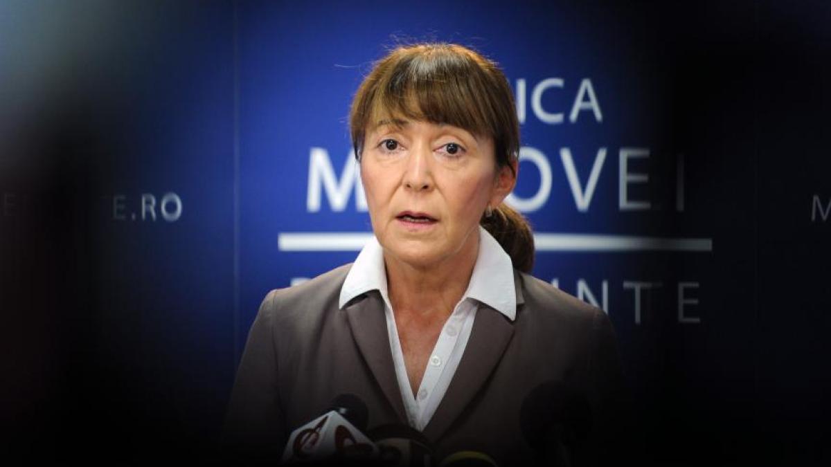 monica_macovei_89374000