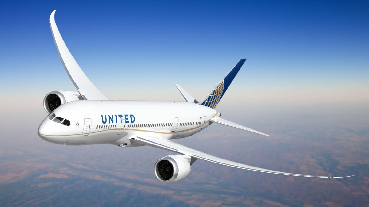 united_787_800_fl_48605100