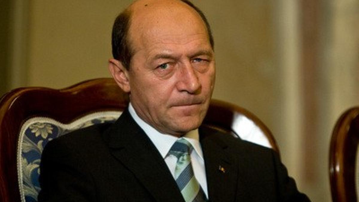 basescu_12183300