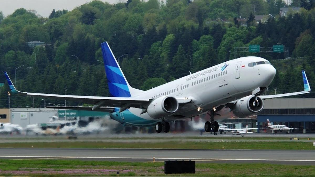 b737_800ng_garudaindonesia_32627900