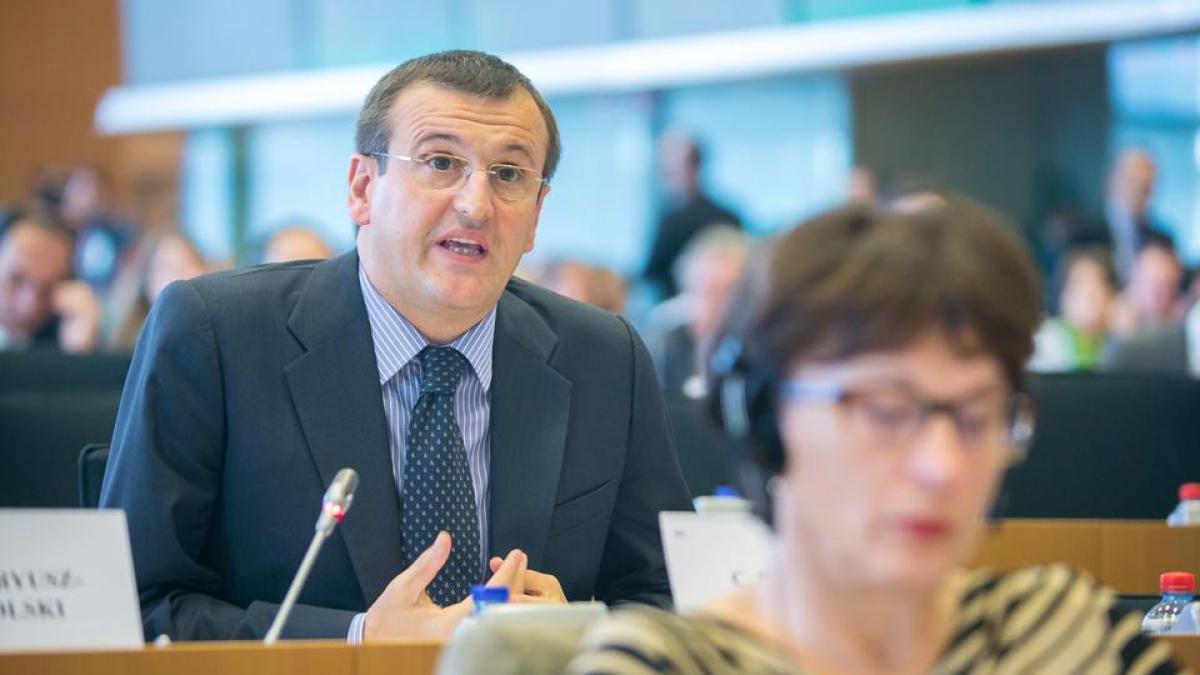 10689633_775885972478310_2201845316671254245_n_00600700