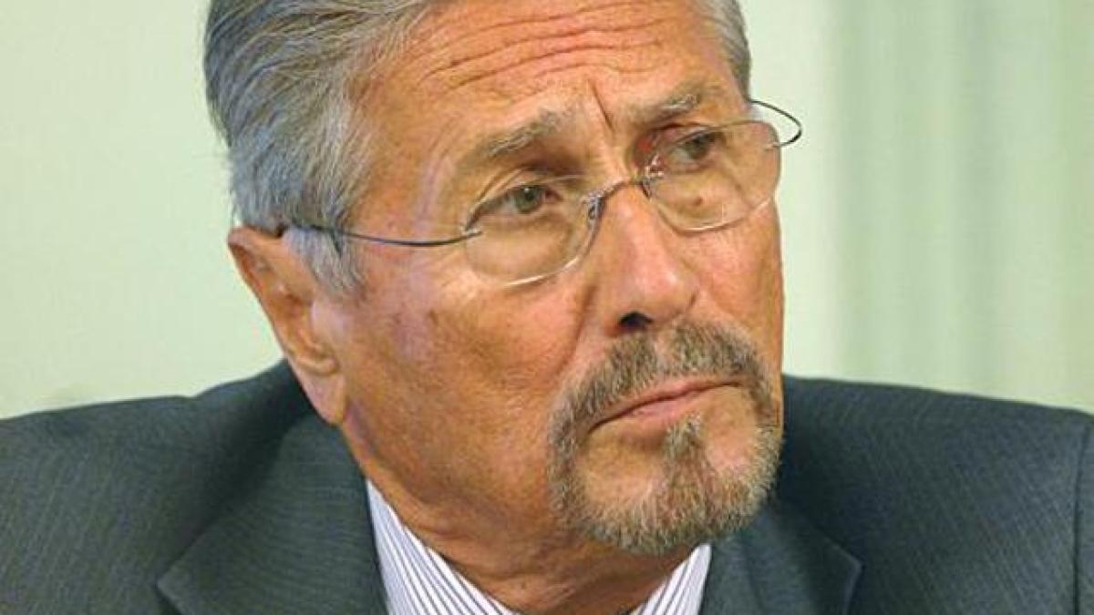 emil_constantinescu_34178400