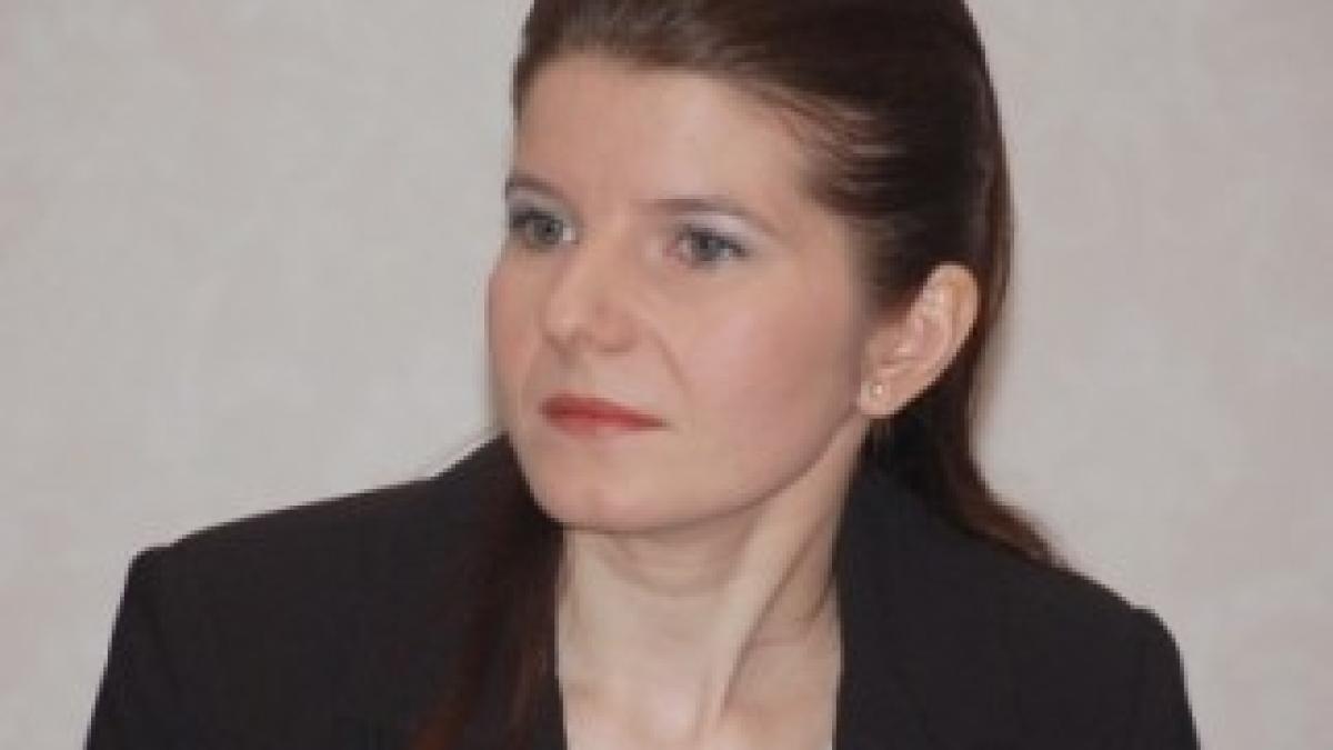 103626-monica-iacob-ridzi.-2