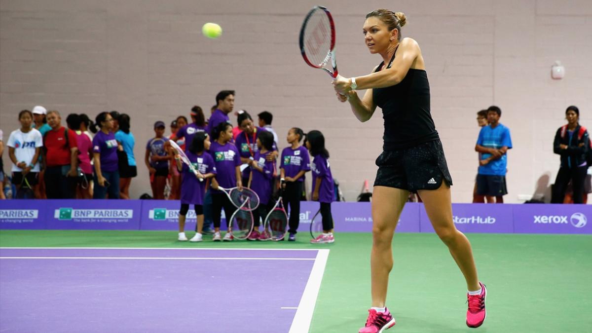 simona_halep_singapore_21898900