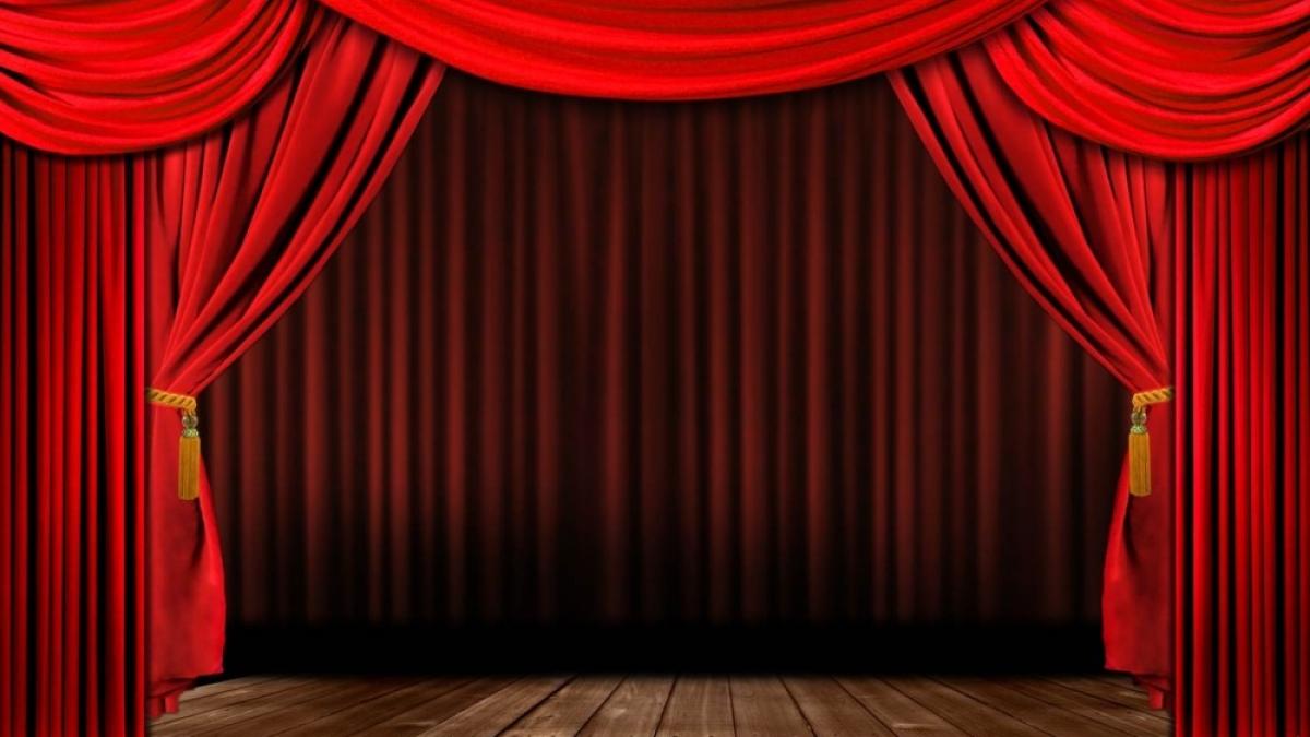 cortina_1382354872_26161800