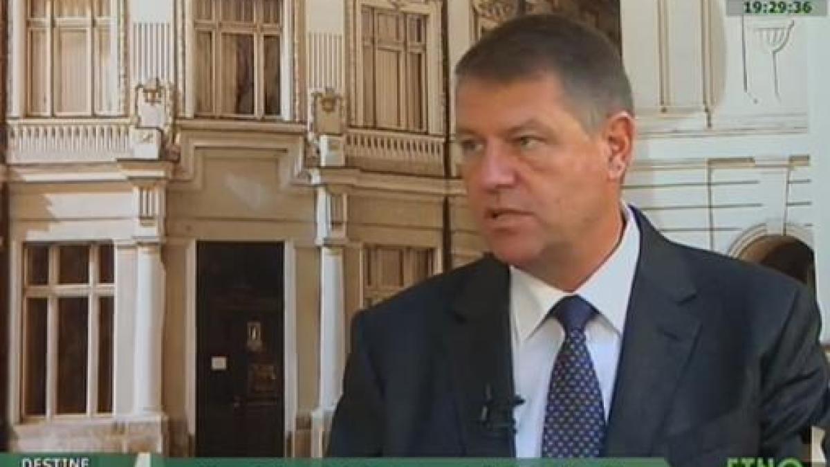 image_2014_11_14_18558601_41_klaus_iohannis_etno_84021700