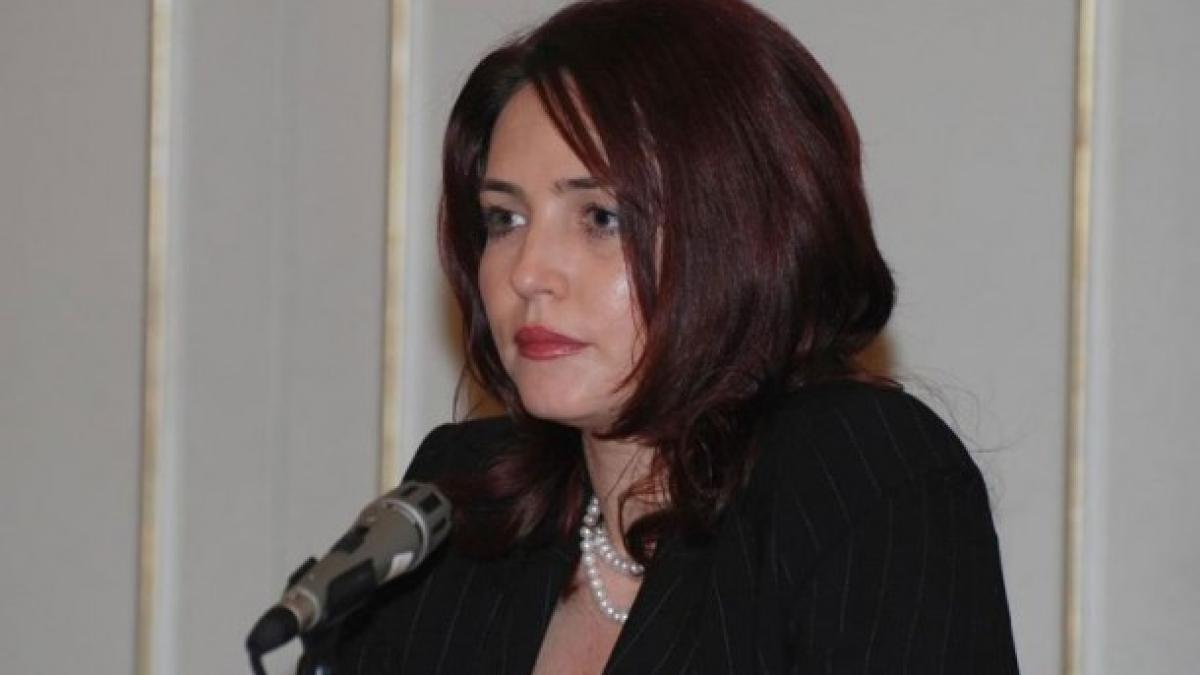 crinuta_dumitrean_04500500