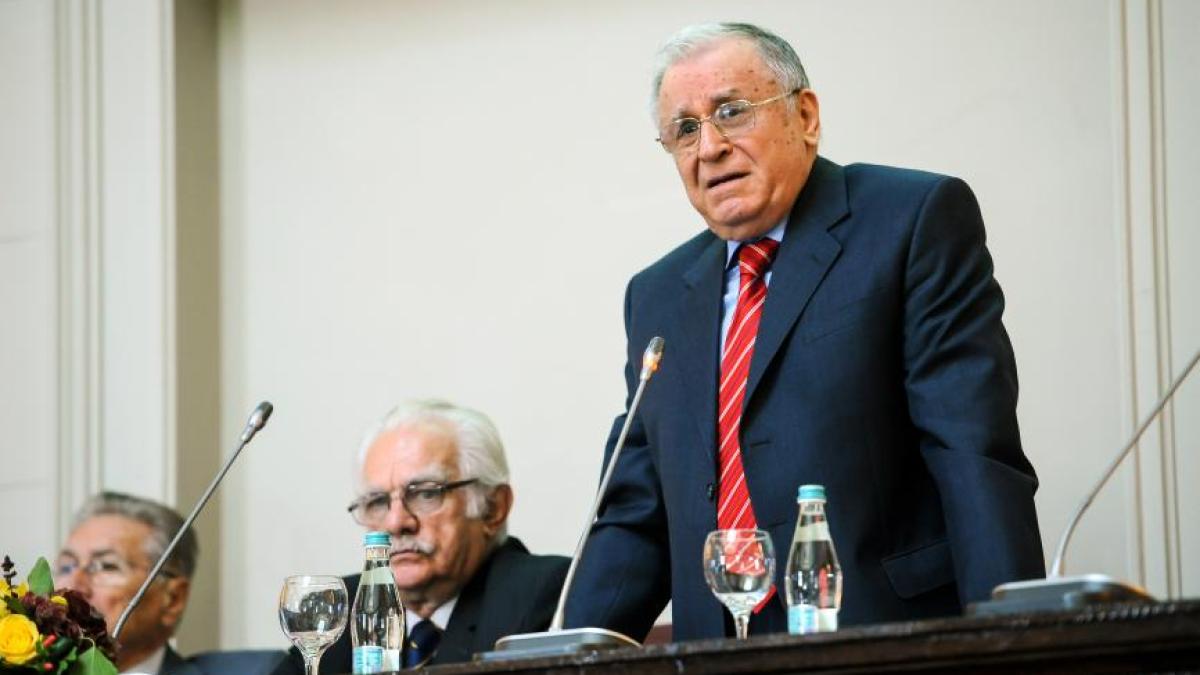 ion_iliescu1_95380100