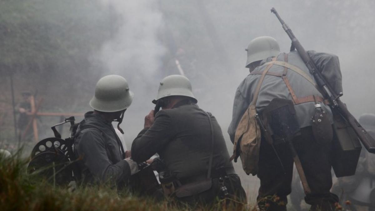 fiia_0931_886x400_48221500