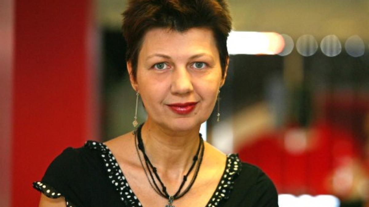 corina_dragotescu_25341500