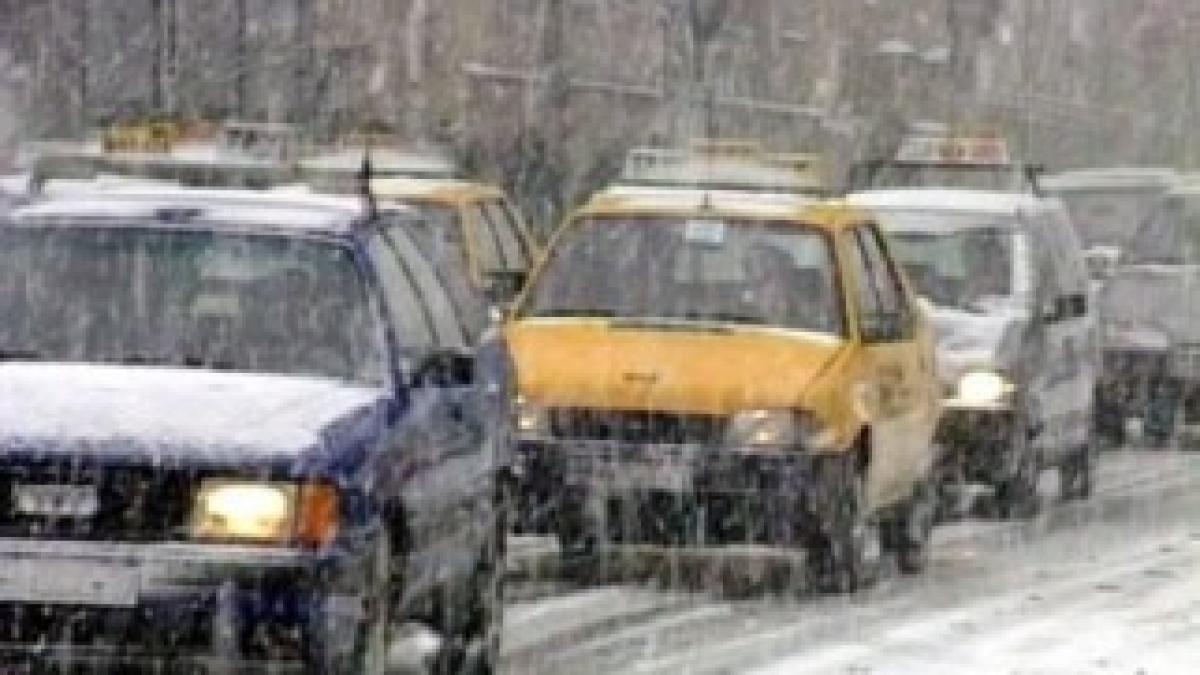 171792-ninsoare-trafic