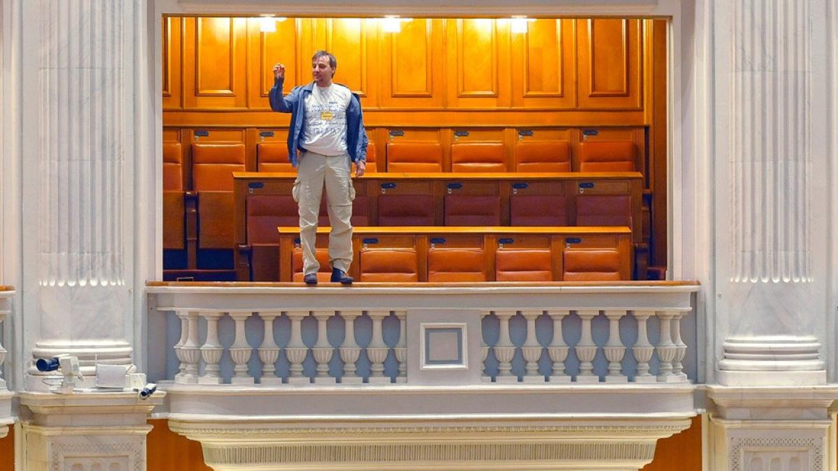 adrian_sobaru_60903100