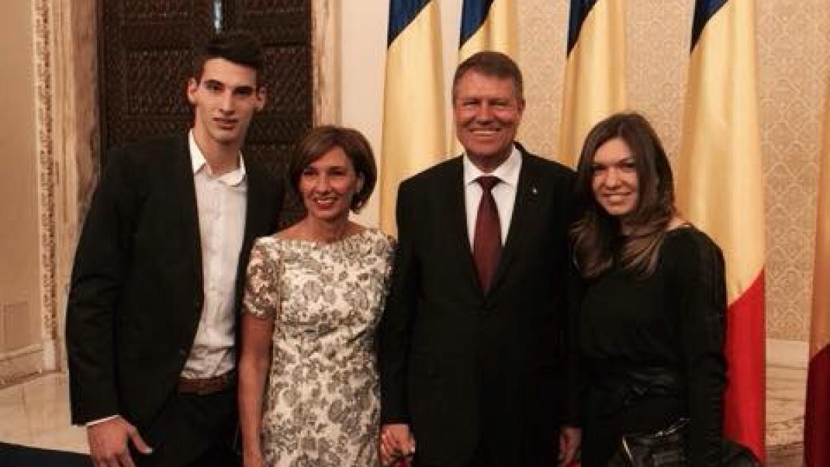 simona_halep_klaus_iohannis_16686900