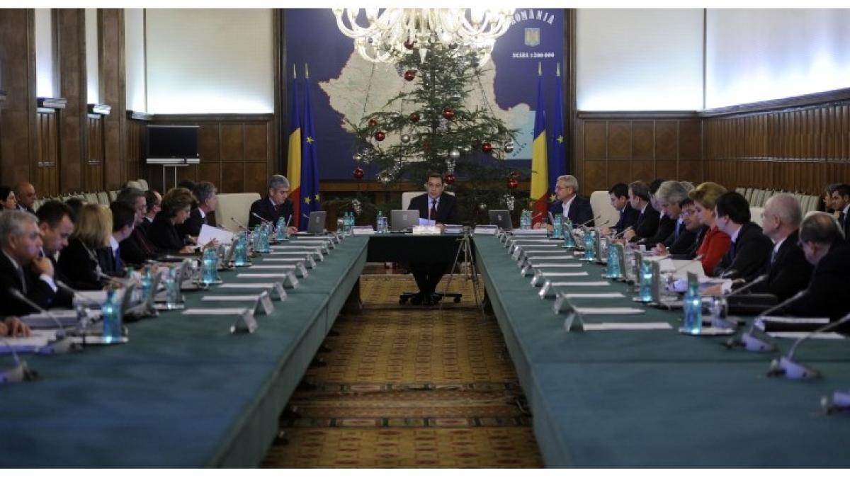 guvern_ponta4_10330000