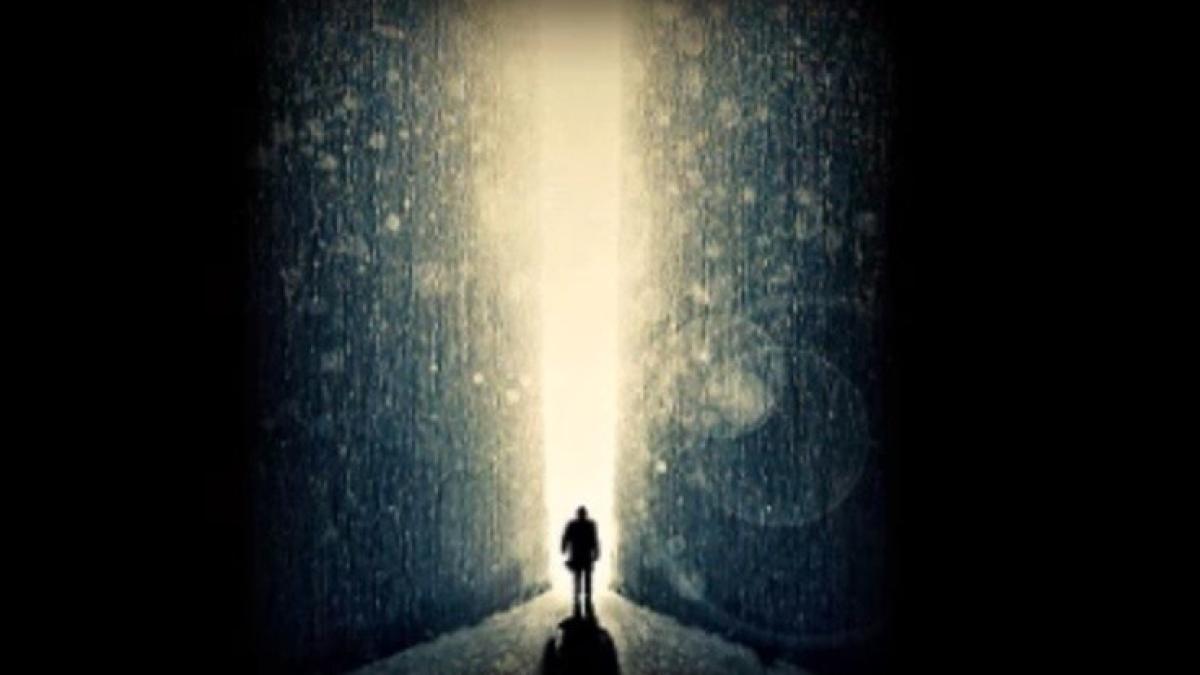 beamoflighttunnel_22551400