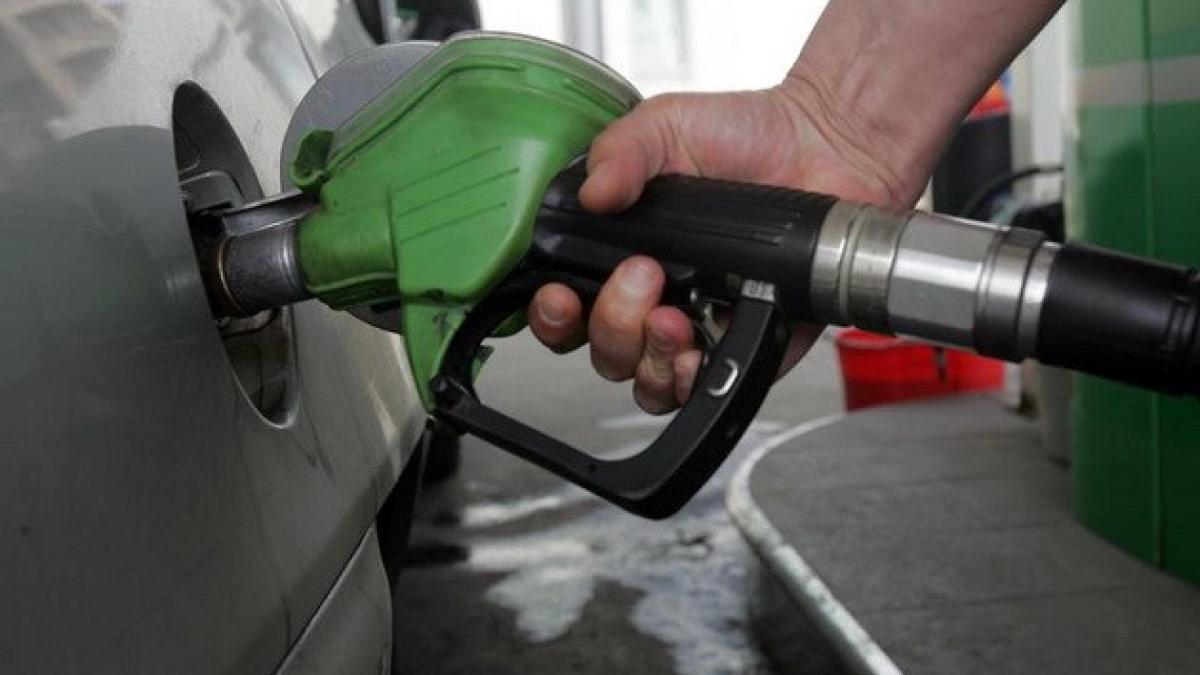 benzina___pompa_benzina_f_04951200