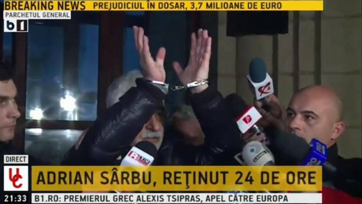 10403162_1615899745305652_3802774909543910042_n_03735700