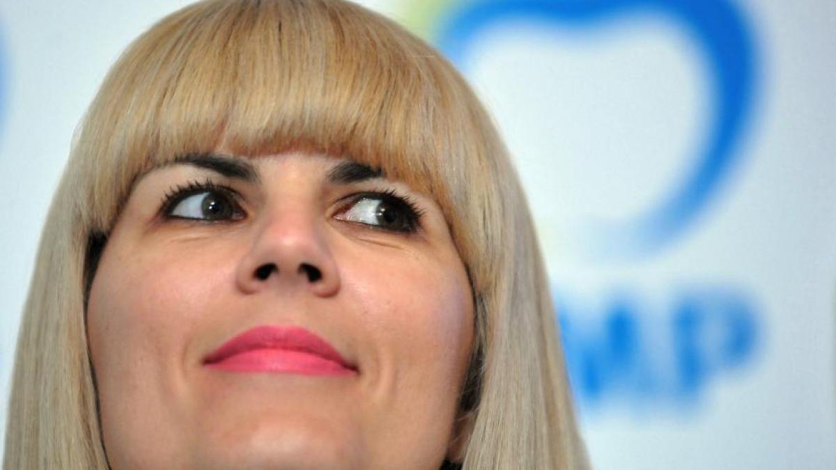 cum comenteaza alina gorghiu afirmaprc c8prc 9biile elenei udrea  exclusiv  