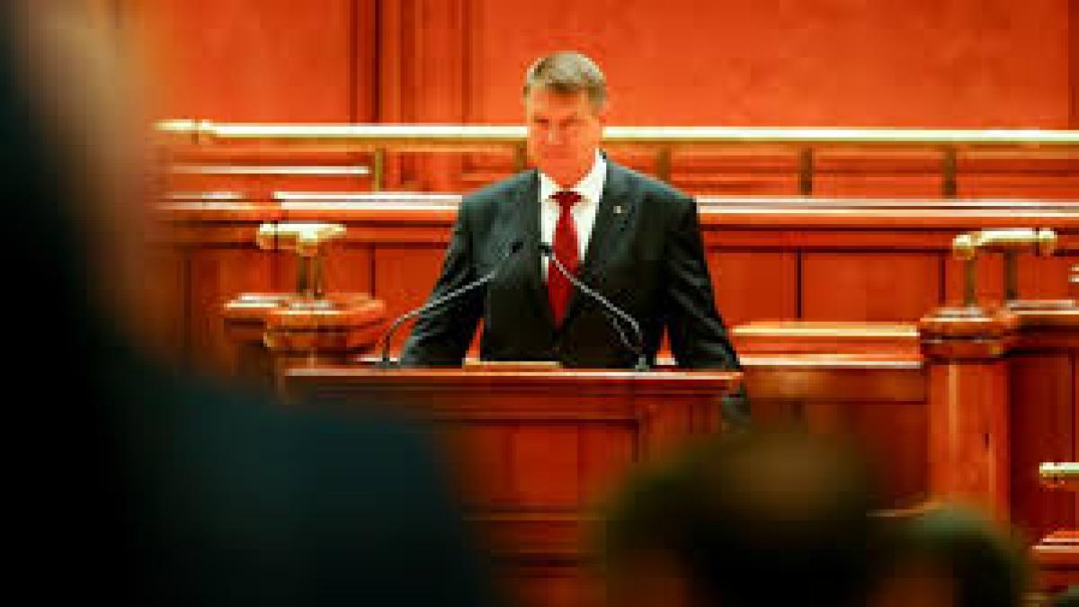 iohannis_in_parlament_89410100