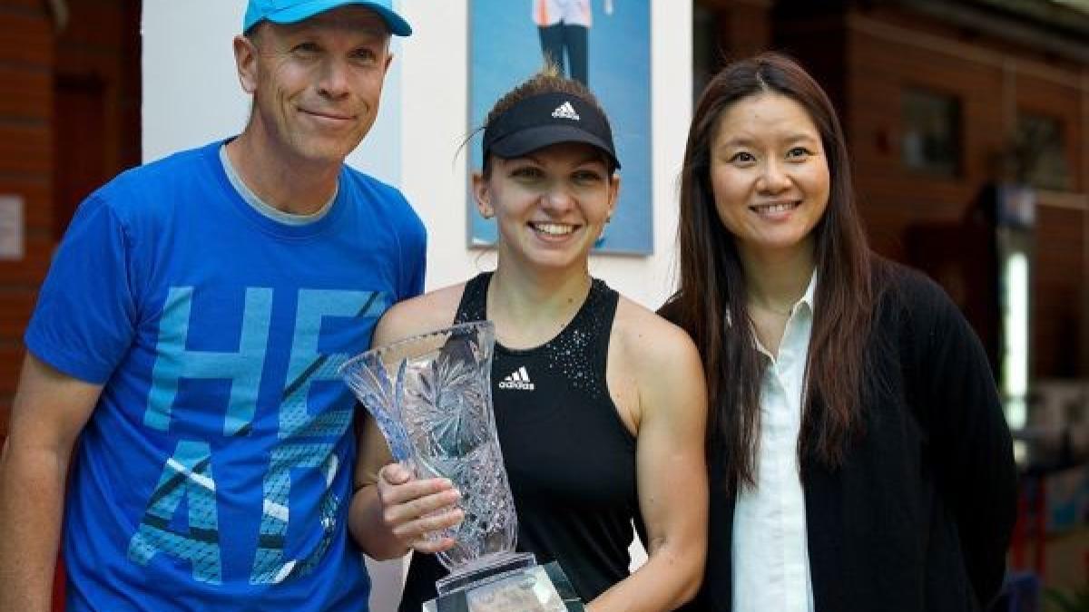 simona_halep_thomas_hogstedt_na_li_45412400