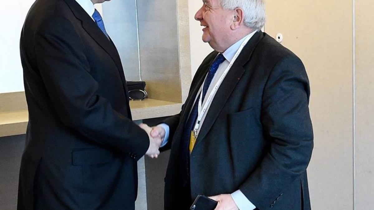 iohannis_daul_76058600