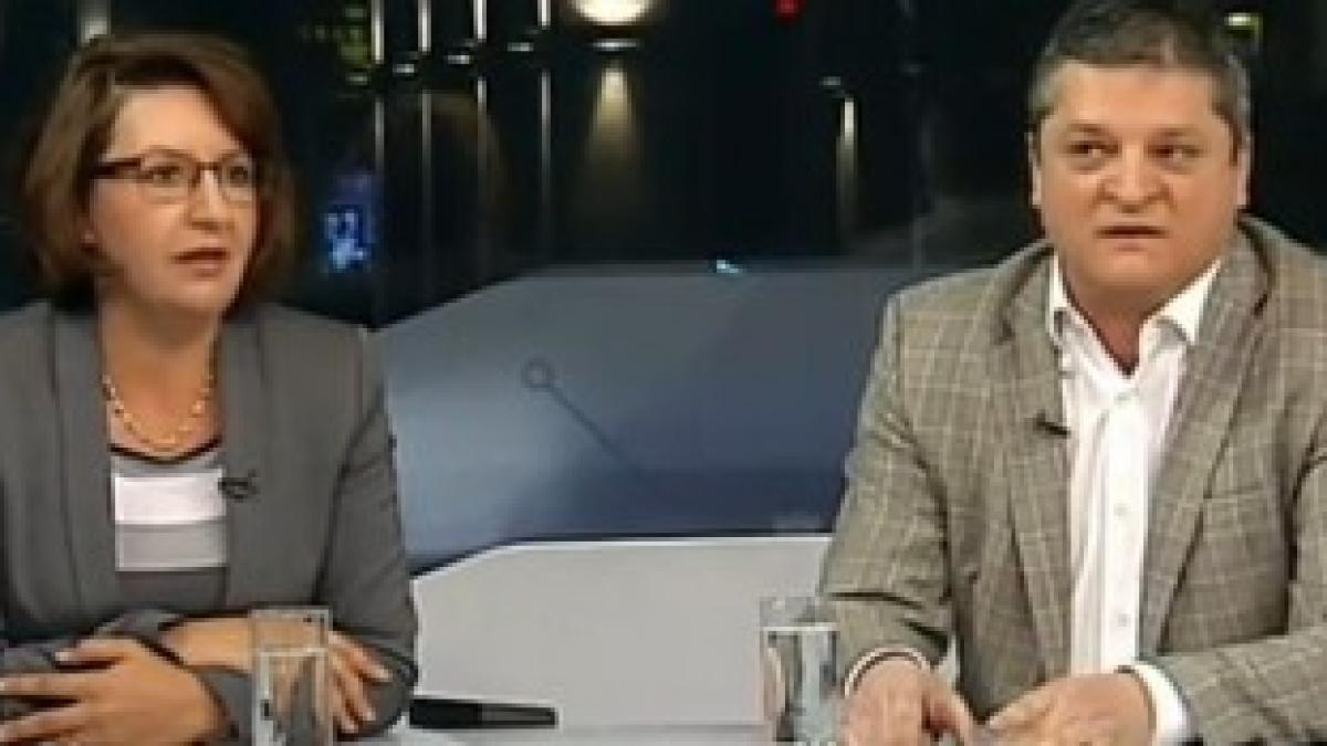 replici_dure_intre_radu_cristescu_i_sulfina_barbu_cristescu_in_noul_pnl_se_duc_batai_ca_la_discoteca_in_vaslui_barbu_de_asta_nu_mai_pute_i_face_politica_de_grija_noului_pnl_135252_72493800