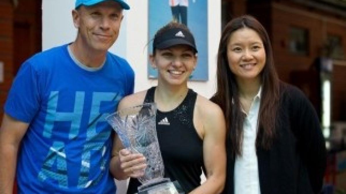 simona_halep_thomas_hogstedt_na_li_45412400_65938800