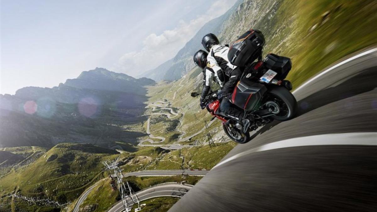 kawasaki reclame superbe realizate in romania video