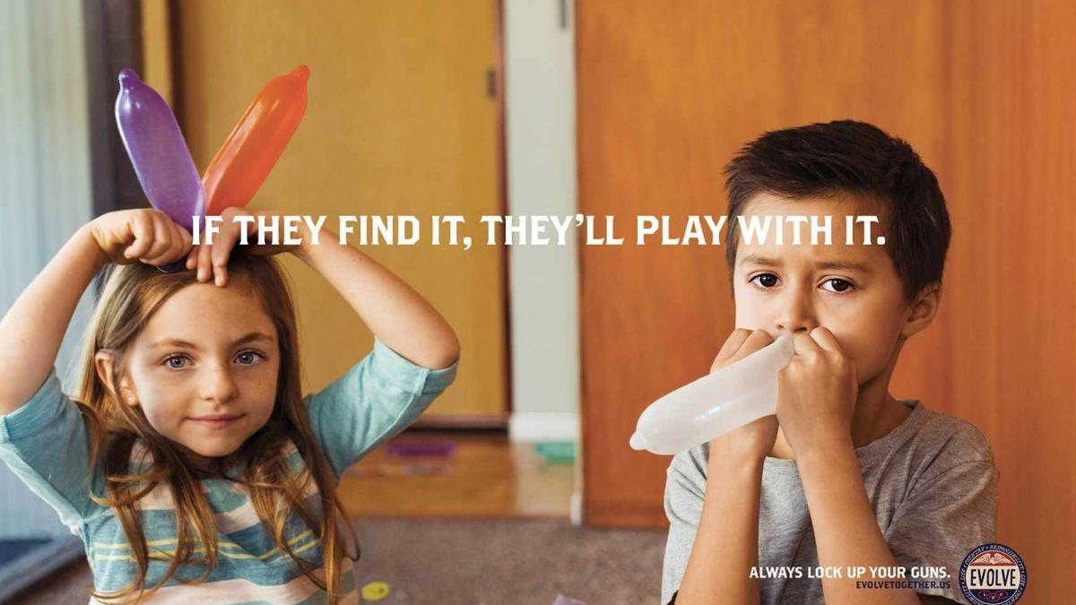 ce se intampla cand jucariile adul ilor cad pe mana copiilor foto i video